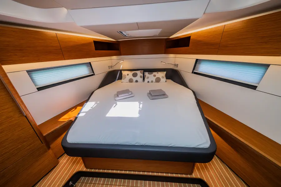 Whistler VIP cabin, aft double berth